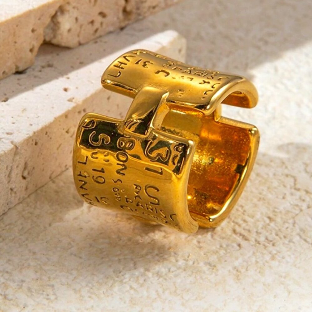 Celine Ancient Siren Ring Size 5.5 - Picture 2 of 4